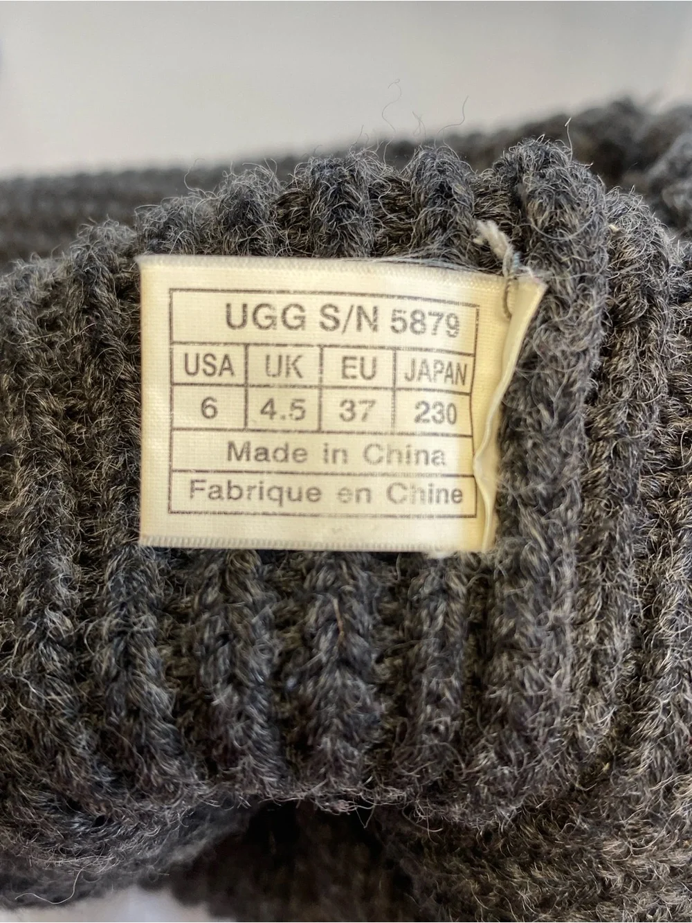 UGG Classic Argyle Knit Tall Sweater Boots Charcoal Gray Sheepskin Women’s 6